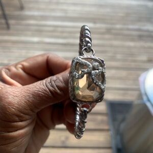 Ladies bangle bracelet